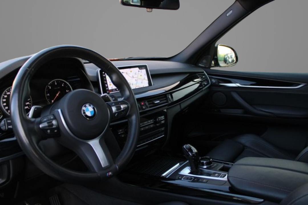 BMW X5 xDrive40d - foto 7