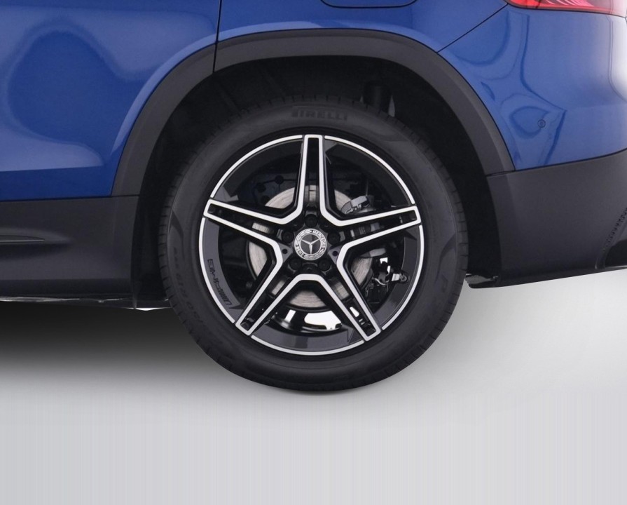 Mercedes-Benz GLB 200 4MATIC AMG Line - foto 20