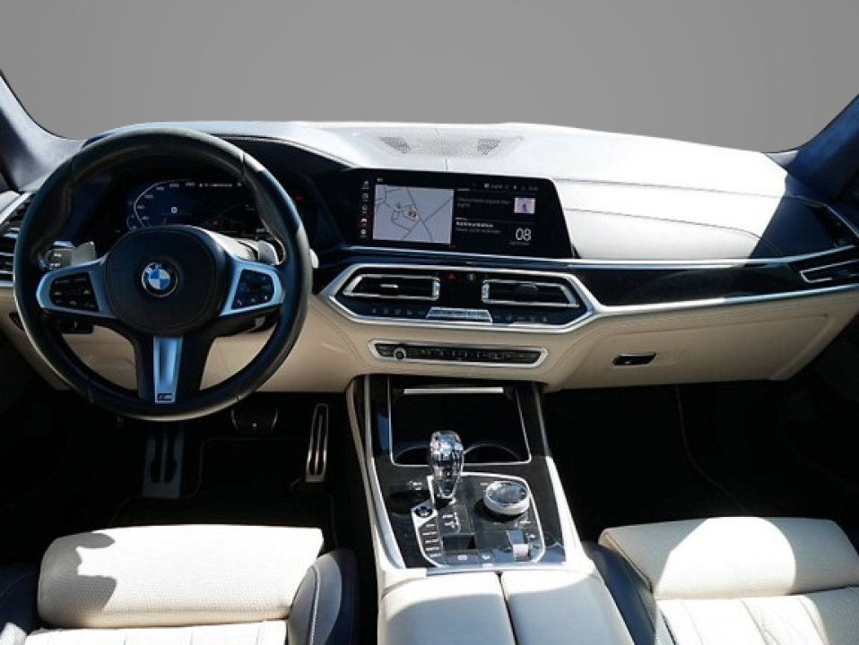 BMW X7 M50D - foto 9