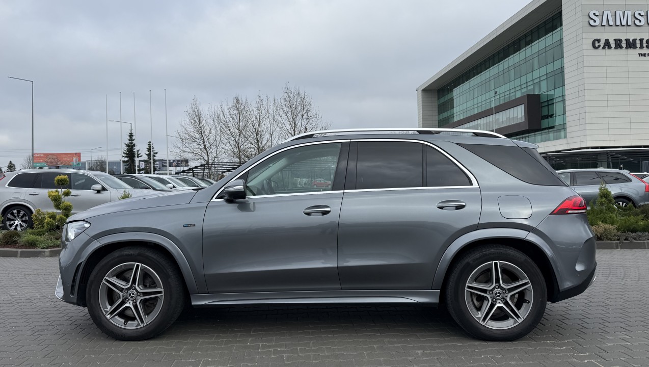 Mercedes-Benz GLE 350de 4MATIC AMG Line - foto 6