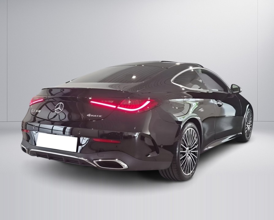 Mercedes-Benz CLE 300 4MATIC AMG Line (2)