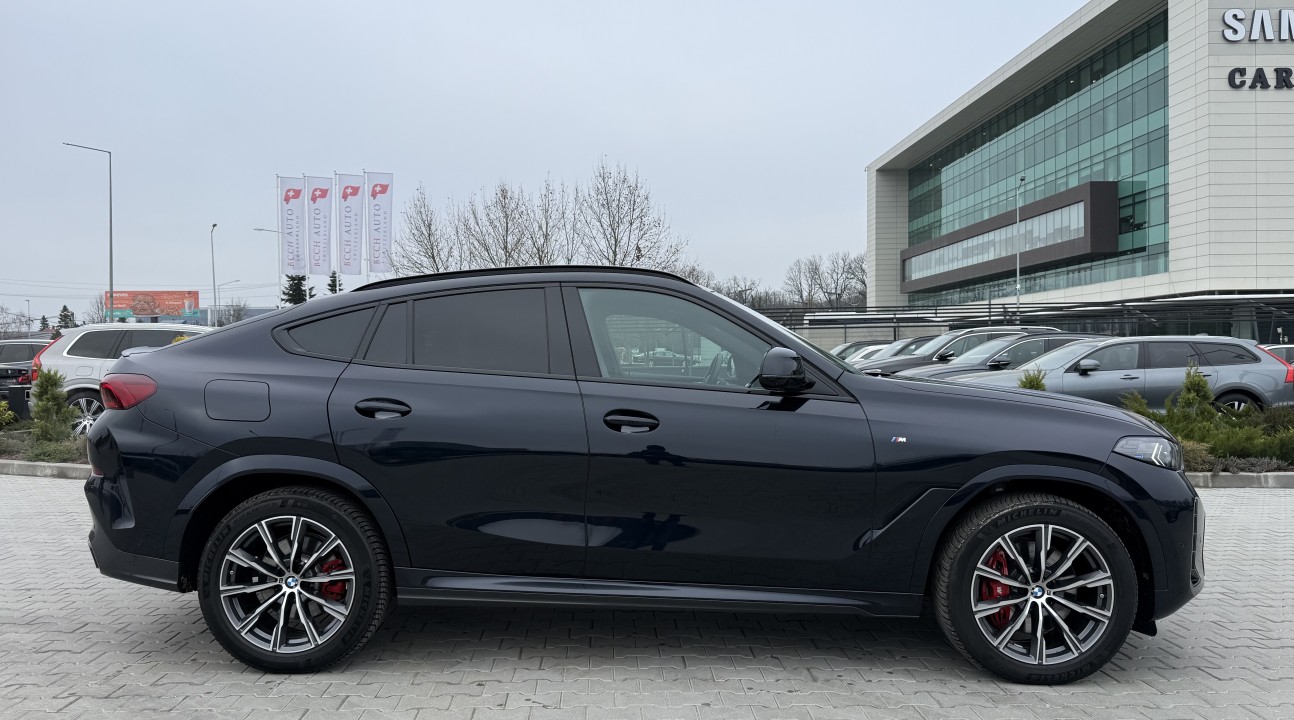 BMW X6 xDrive30d M-Sport (2)