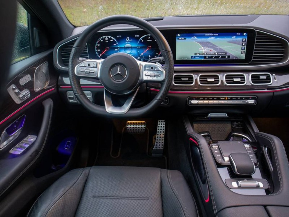 Mercedes-Benz GLE Coupe 400d 4Matic AMG Line (4)