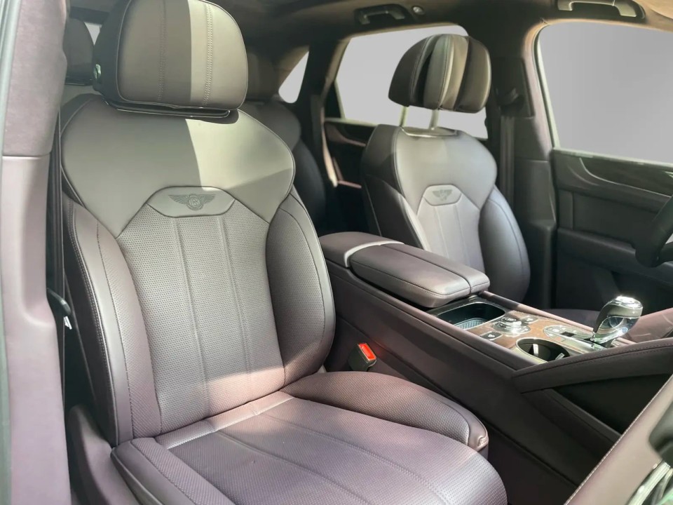 Bentley Bentayga - foto 15