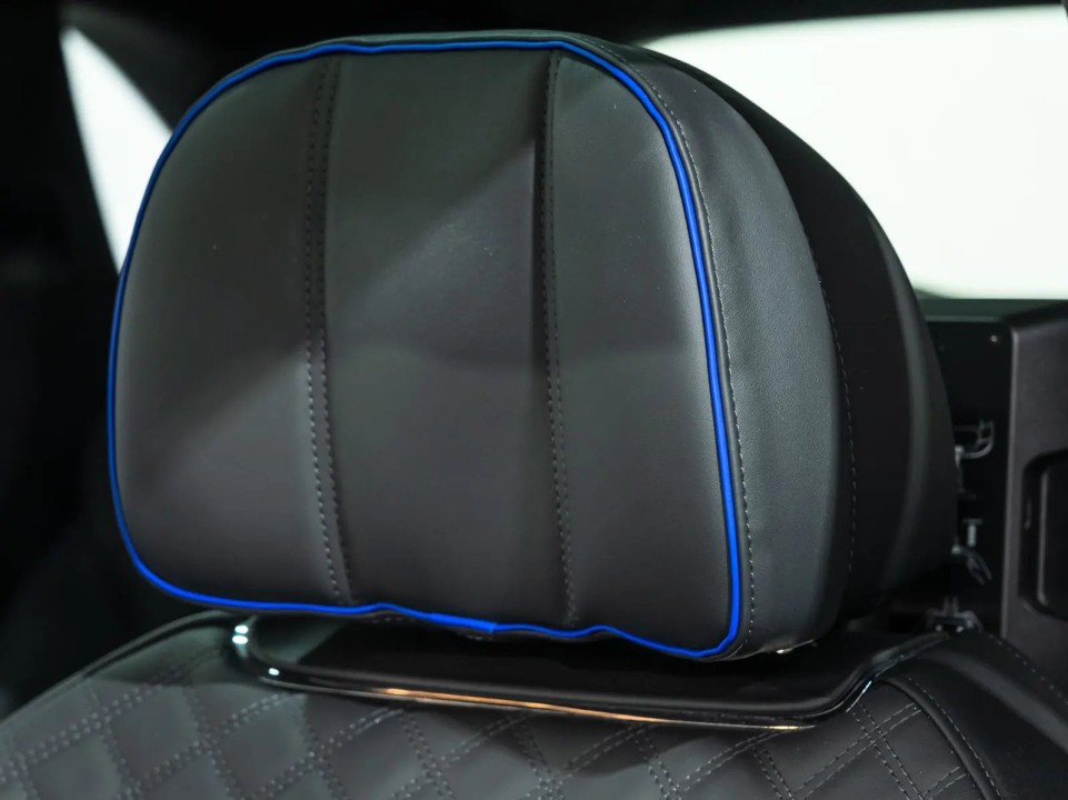 Bentley Bentayga - foto 11