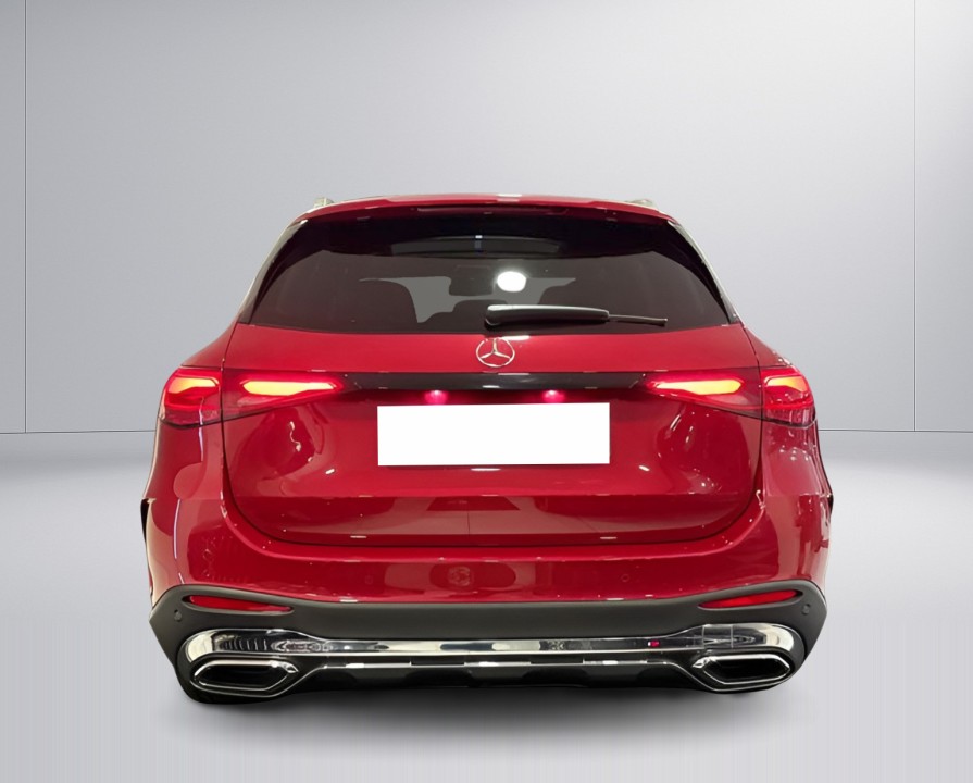 Mercedes-Benz GLC 300d 4MATIC AMG (5)