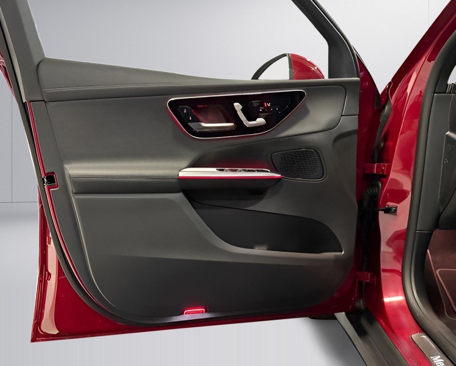 Mercedes-Benz GLC 300d 4MATIC AMG - foto 36