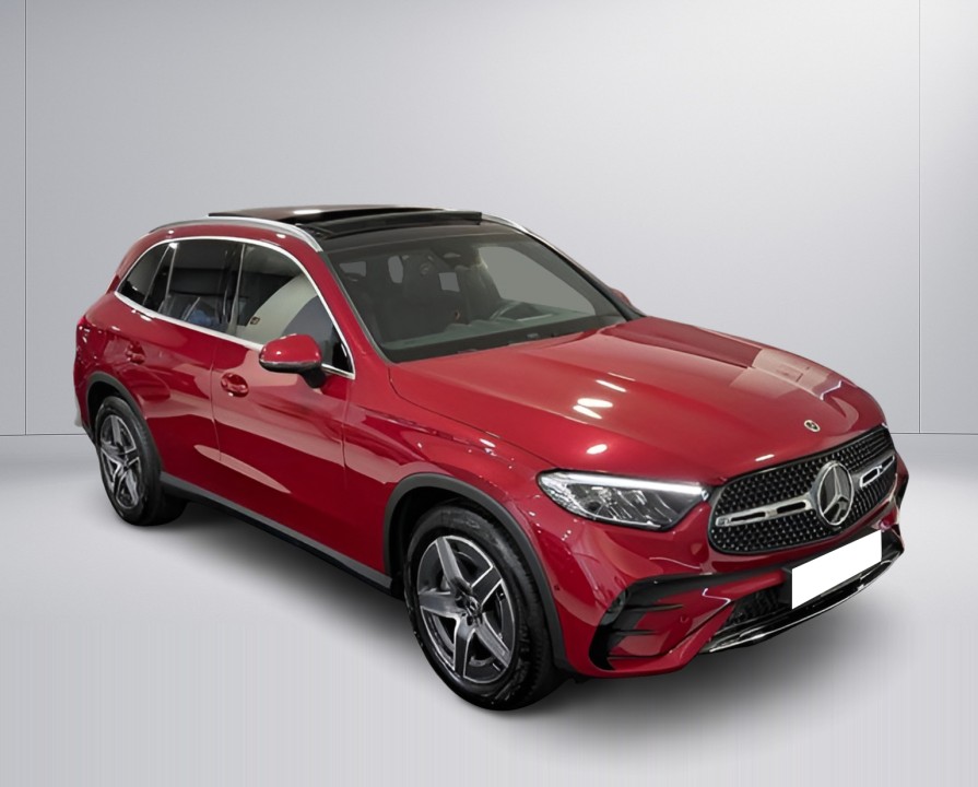 Mercedes-Benz GLC 300d 4MATIC AMG (2)