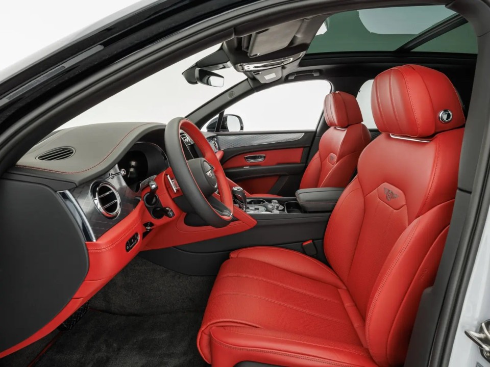 Bentley Bentayga S - foto 11