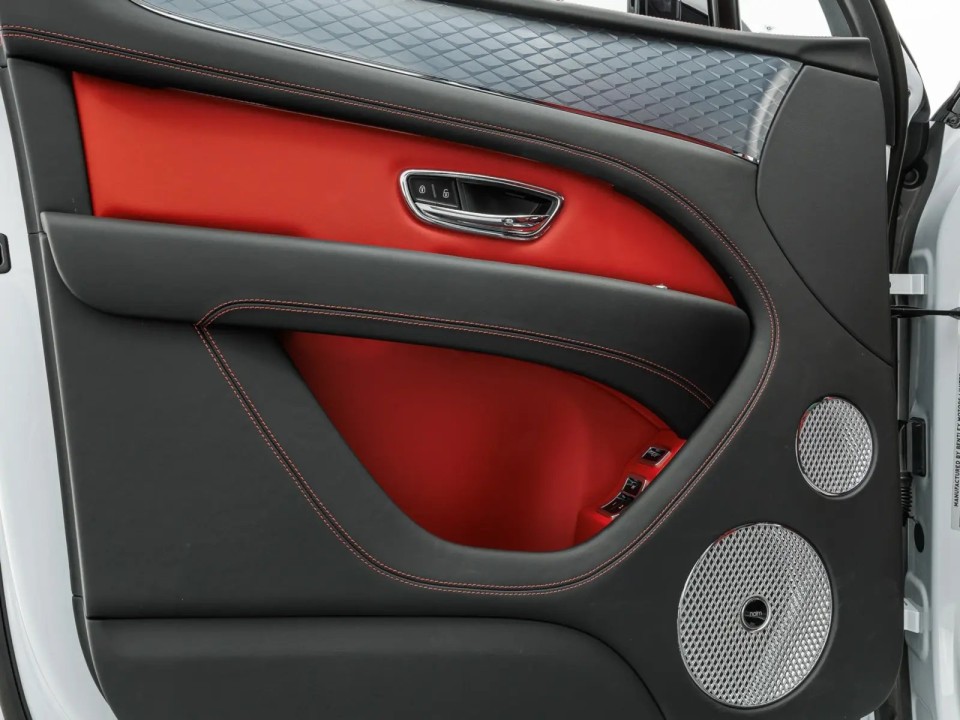 Bentley Bentayga S - foto 26