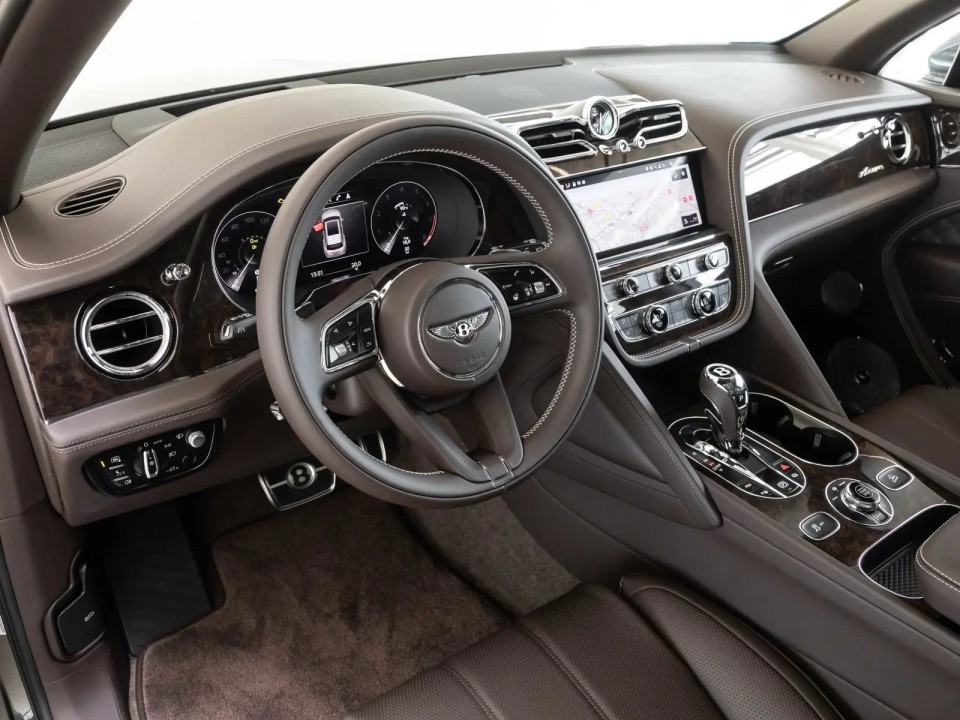 Bentley Bentayga Azure - foto 8