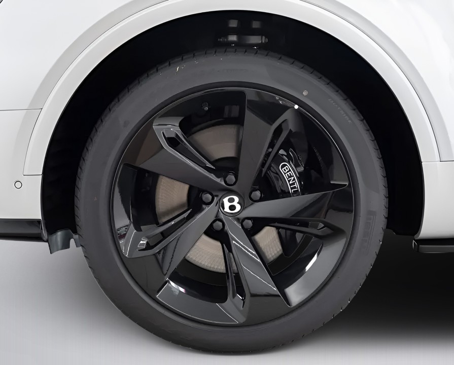 Bentley Bentayga - foto 32