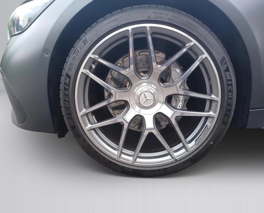 Mercedes-Benz AMG GT 53 4MATIC - foto 17