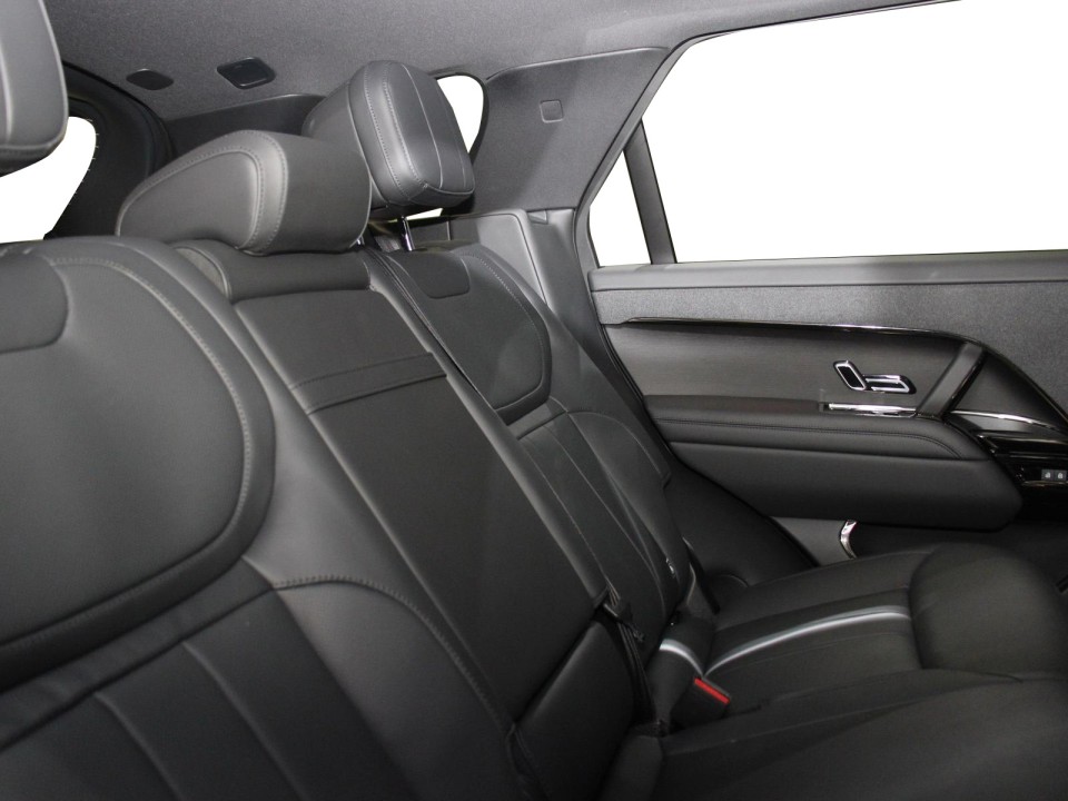 Land Rover Range Rover Sport D300 SE (5)