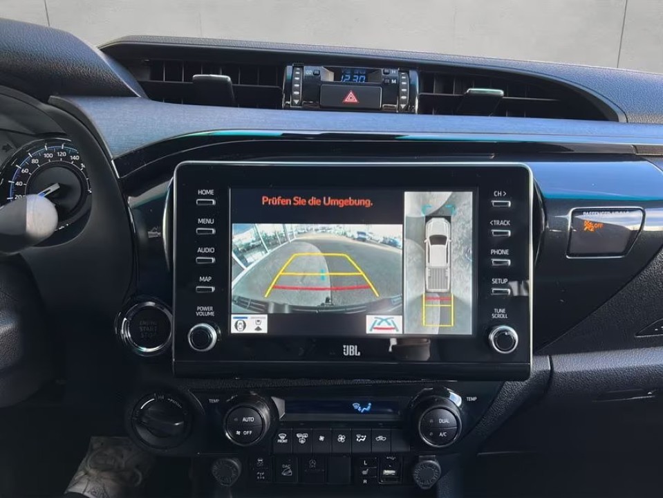 Toyota Hilux Double Cab Invincible - foto 12