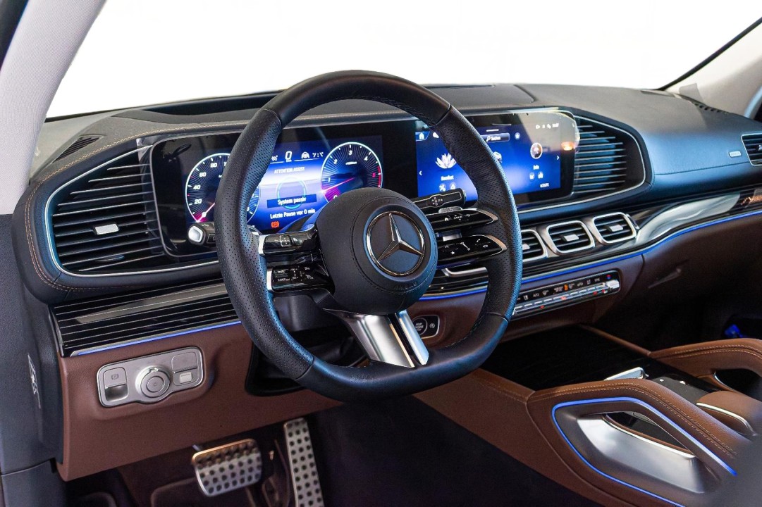 Mercedes-Benz GLS 450d 4MATIC - foto 15