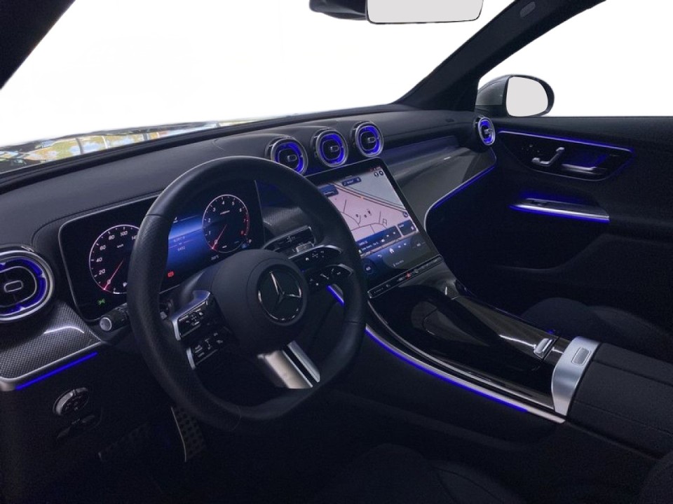 Mercedes-Benz GLC 300 4MATIC AMG Line - foto 6
