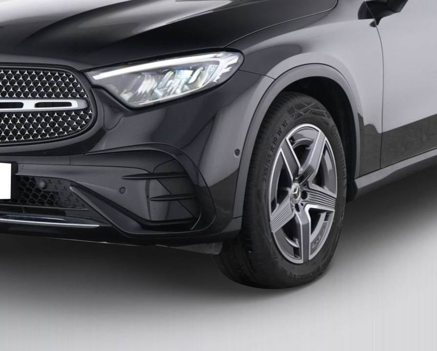 Mercedes-Benz GLC 300 4MATIC AMG Line - foto 8