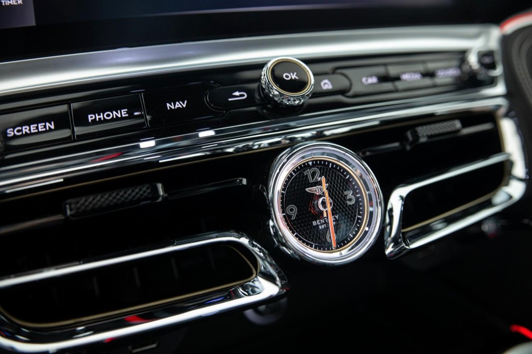 Bentley Flying Spur Azure - foto 21