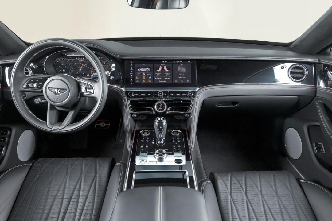 Bentley Flying Spur Azure - foto 14