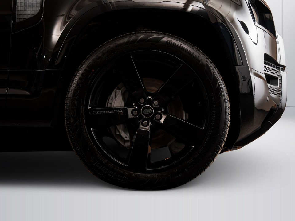 Land Rover Defender P300e HSE - foto 25