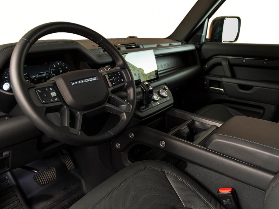 Land Rover Defender P300e HSE - foto 10