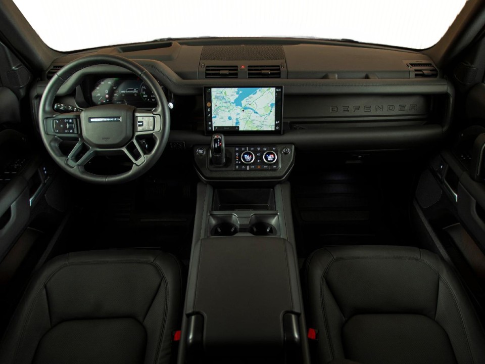 Land Rover Defender P300e HSE - foto 13