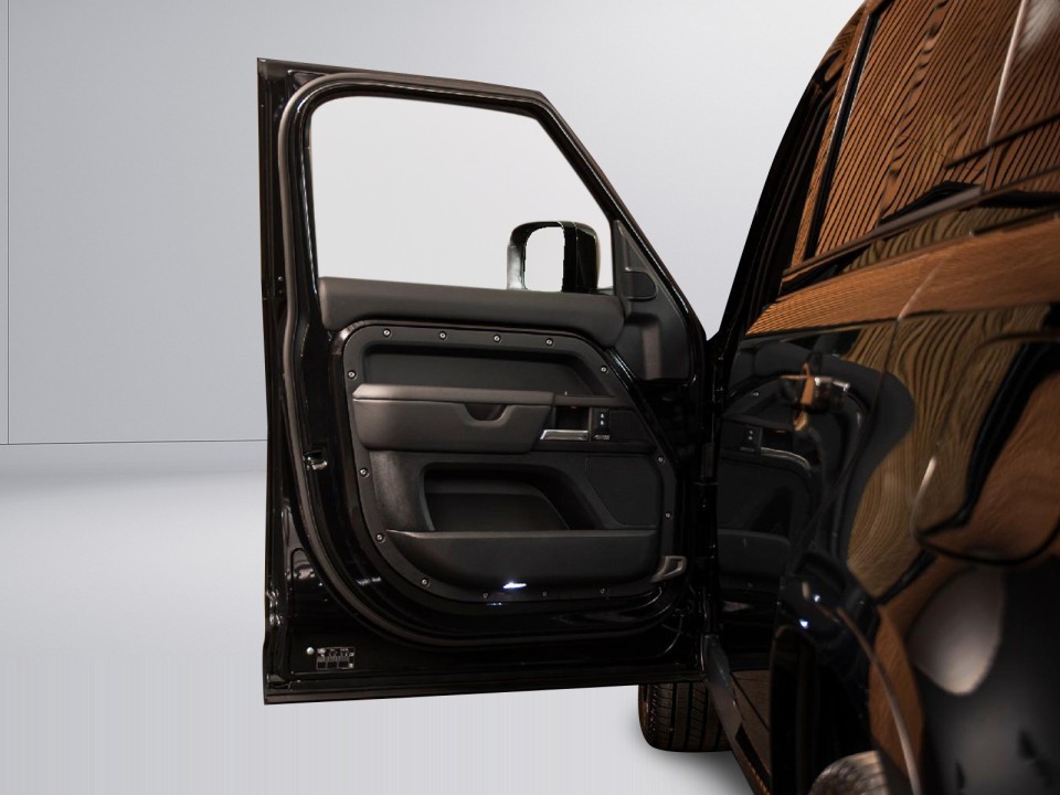Land Rover Defender P300e HSE - foto 23