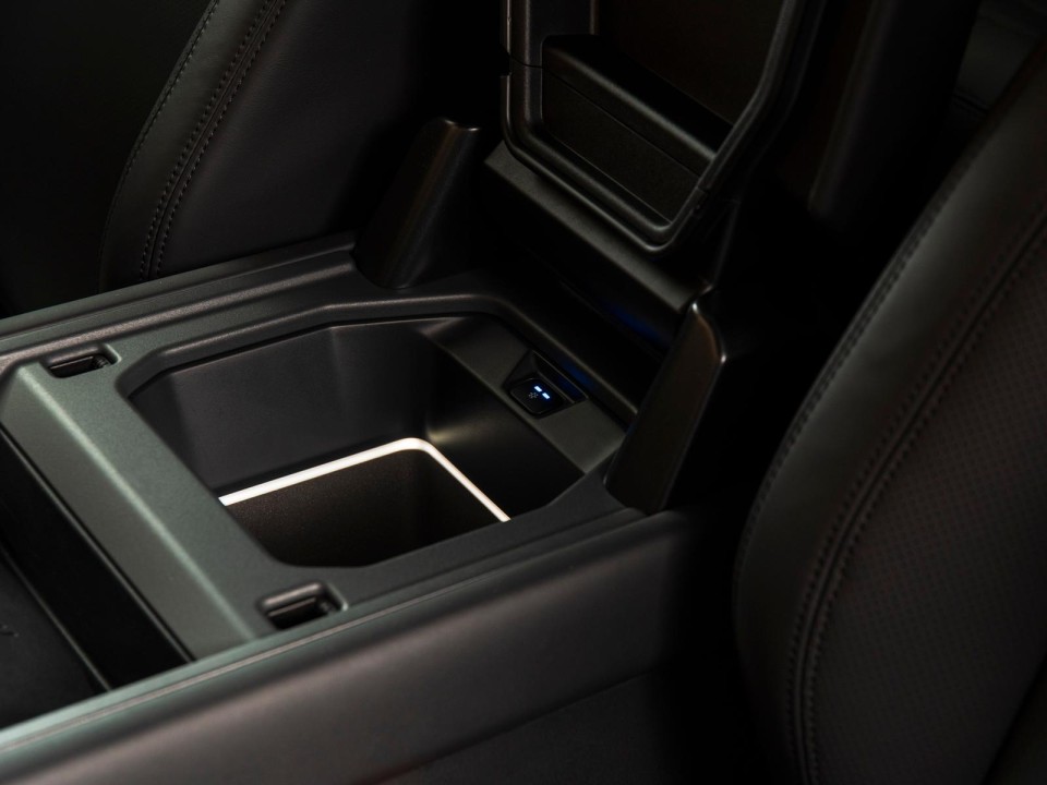 Land Rover Defender P300e HSE - foto 20