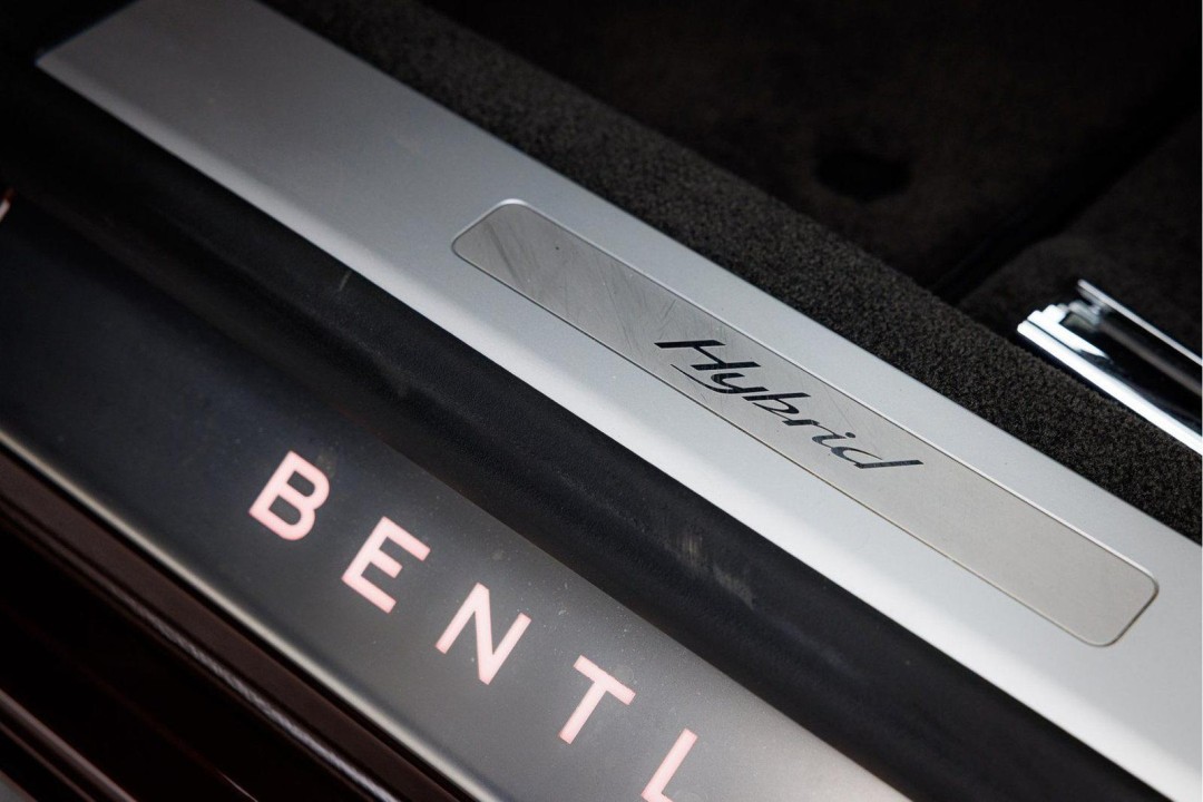 Bentley Flying Spur - foto 31