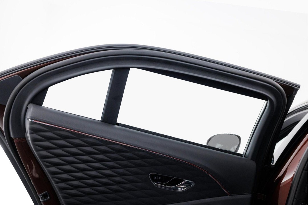 Bentley Flying Spur - foto 25