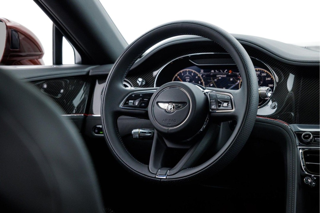 Bentley Flying Spur - foto 13