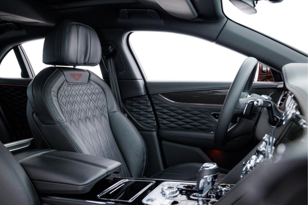 Bentley Flying Spur - foto 10