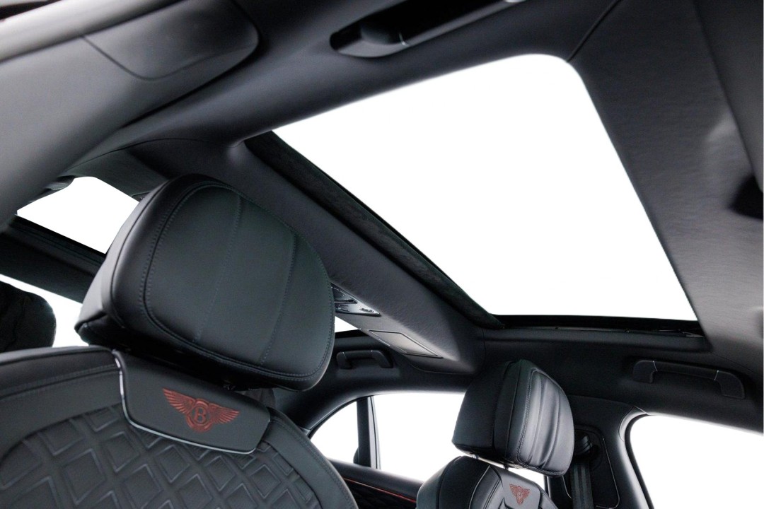Bentley Flying Spur - foto 27