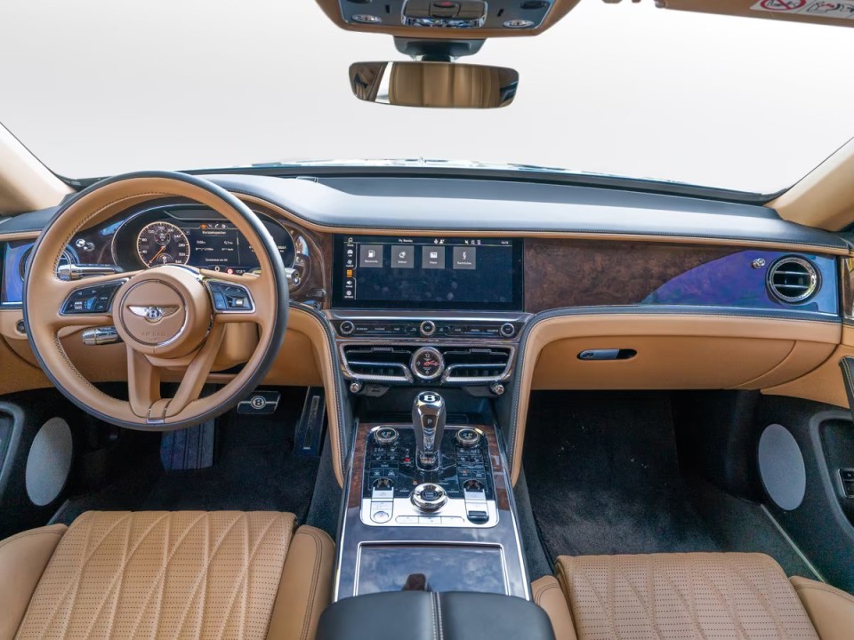 Bentley Flying Spur - foto 7