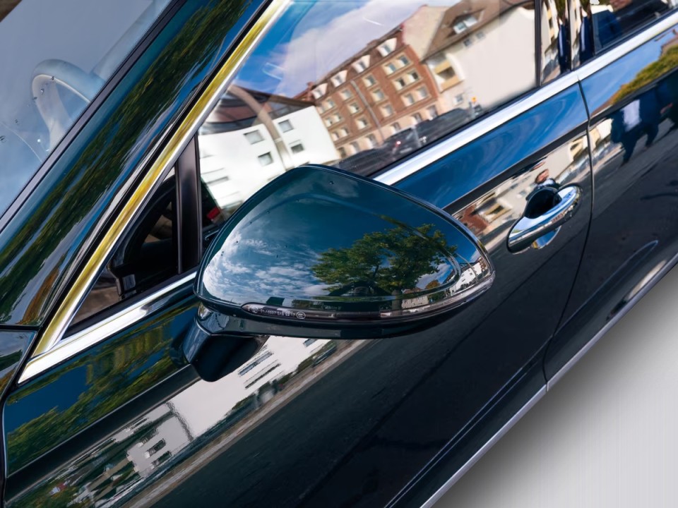 Bentley Flying Spur - foto 25