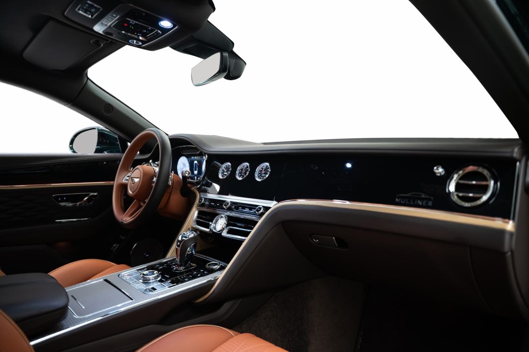 Bentley Flying Spur Mulliner - foto 14