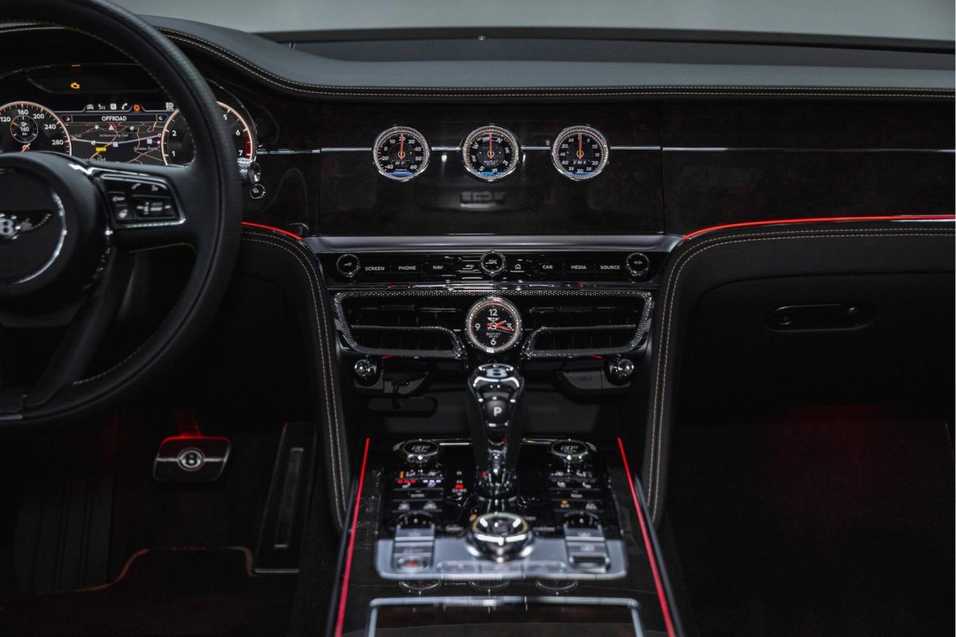 Bentley Flying Spur - foto 28