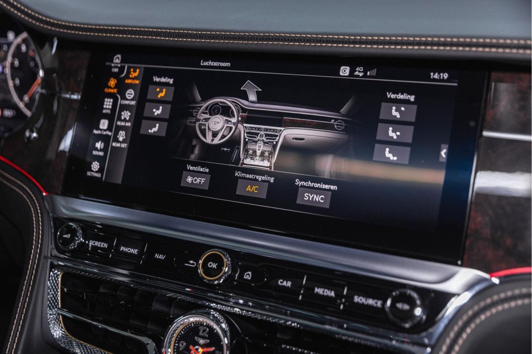 Bentley Flying Spur - foto 30