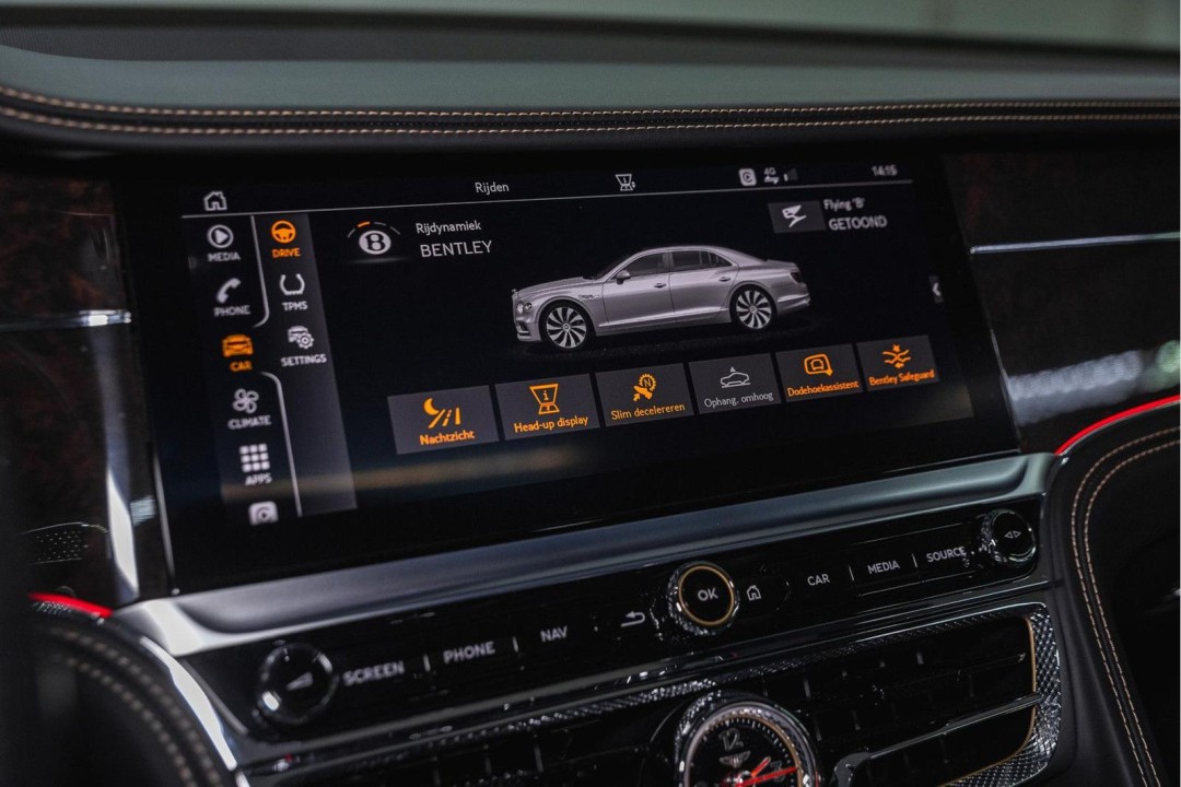 Bentley Flying Spur - foto 31