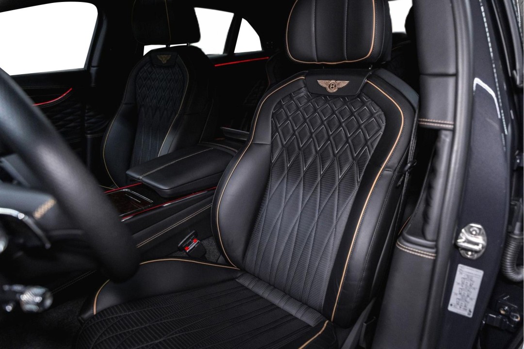 Bentley Flying Spur - foto 9