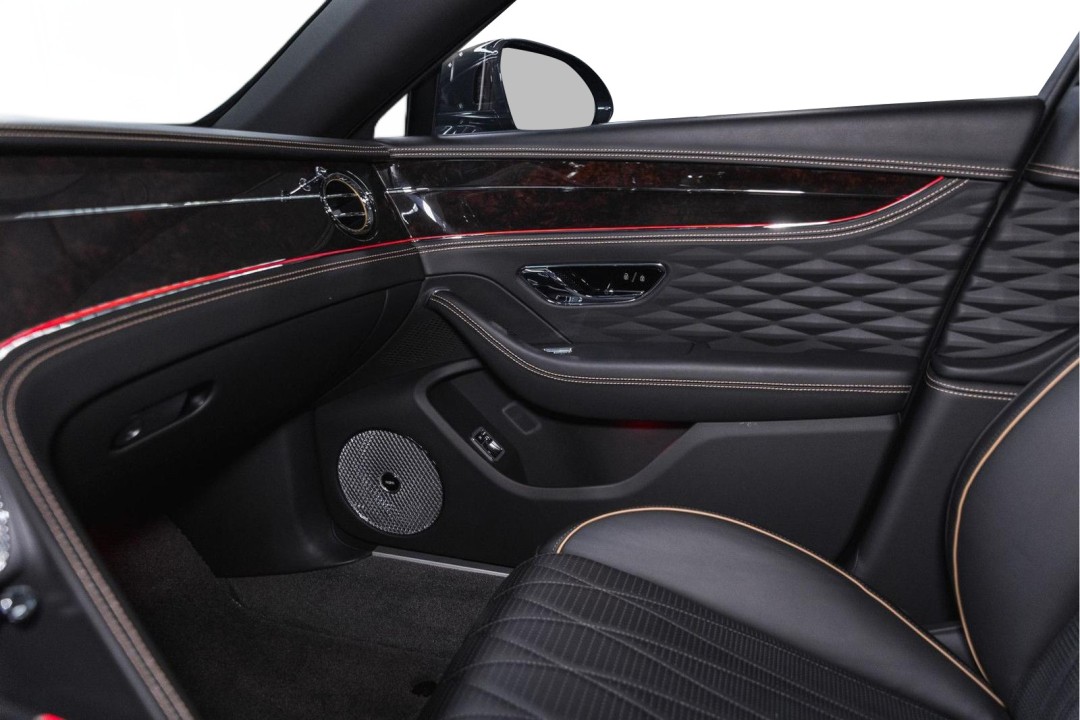 Bentley Flying Spur - foto 34