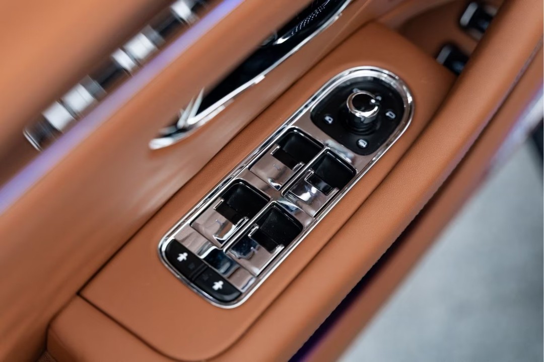 Bentley Flying Spur - foto 31