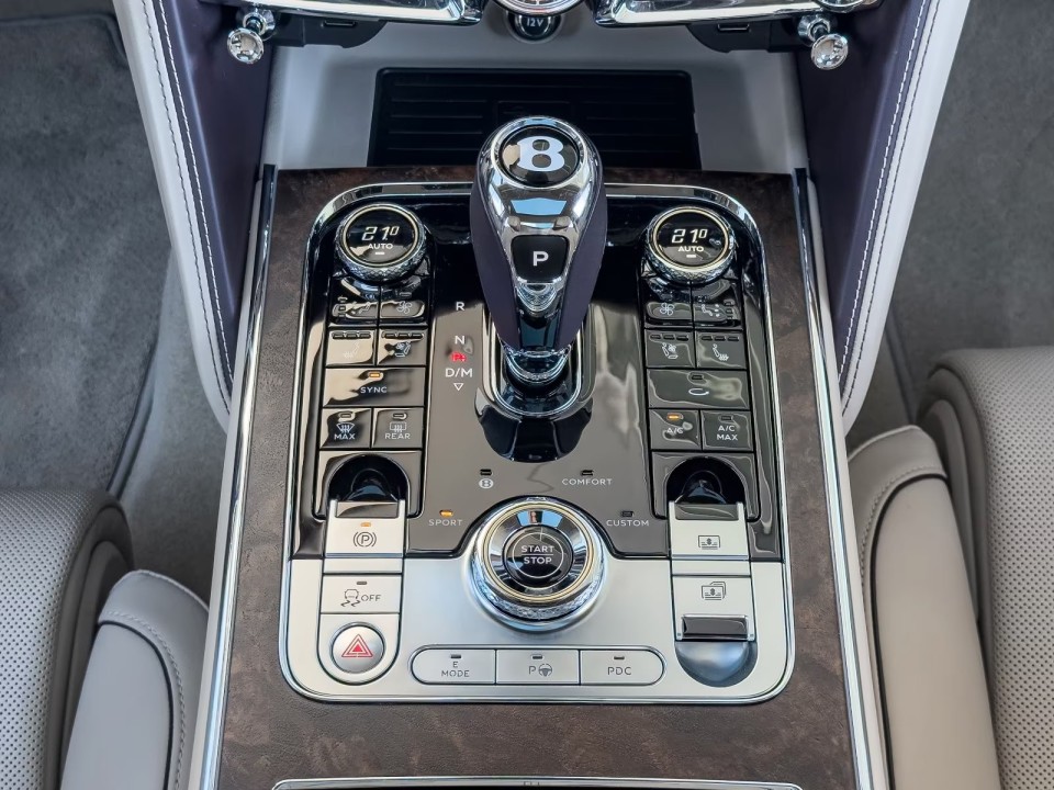 Bentley Flying Spur - foto 17