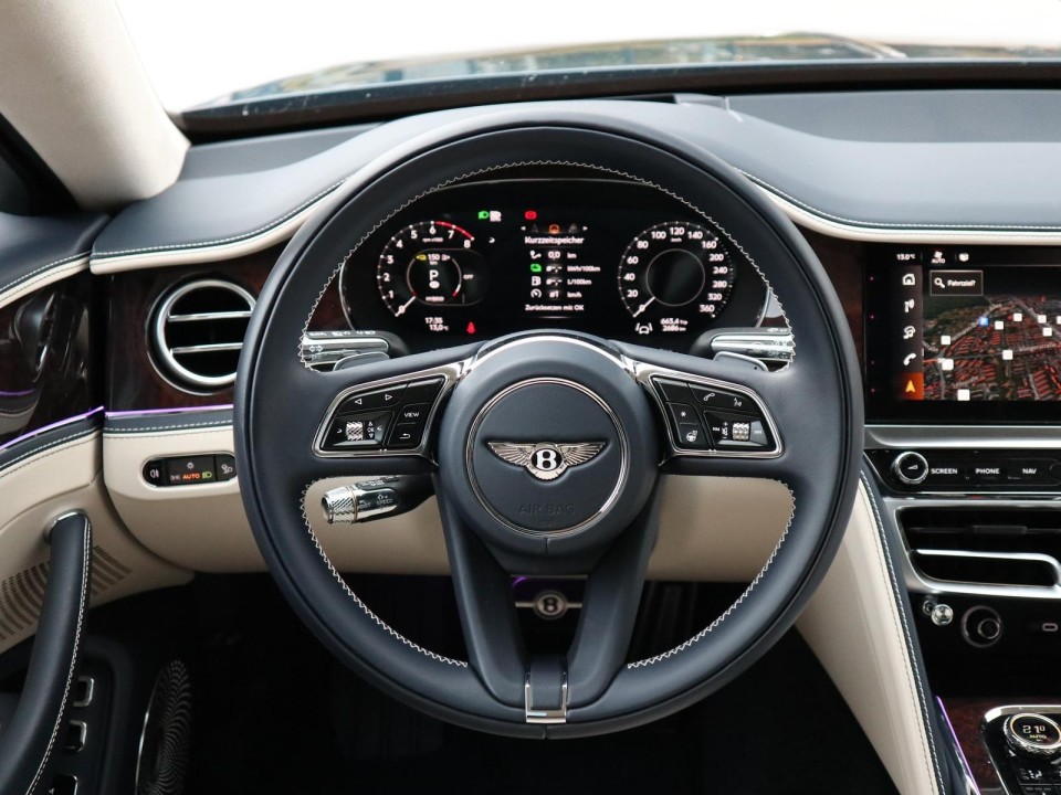 Bentley Flying Spur - foto 15