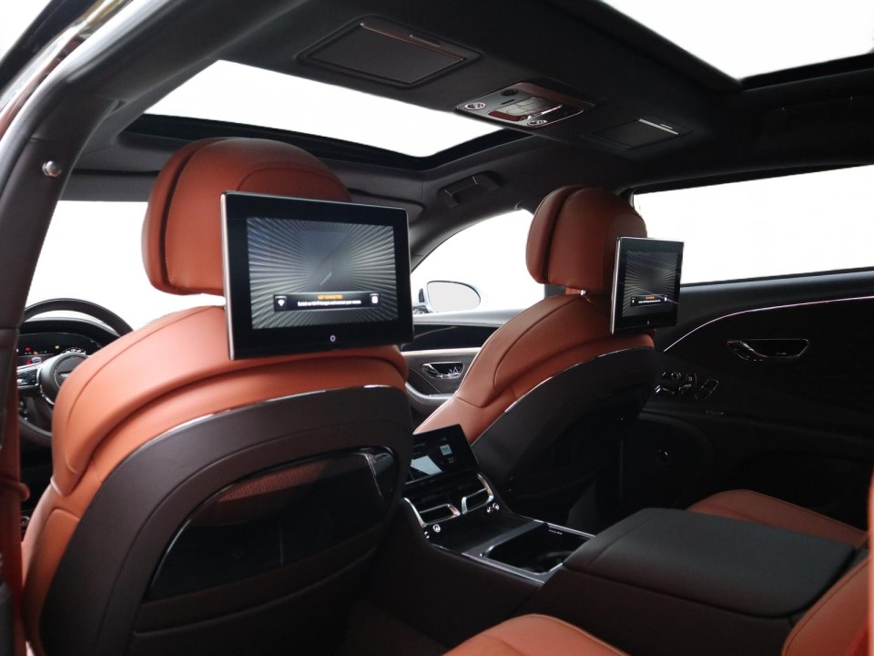 Bentley Flying Spur Mulliner - foto 13