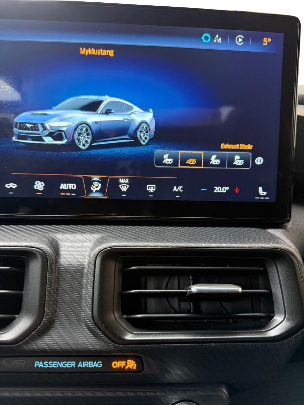 Ford Mustang Ecoboost - foto 14