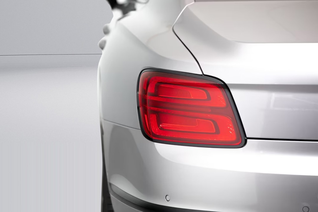 Bentley Flying Spur S - foto 35