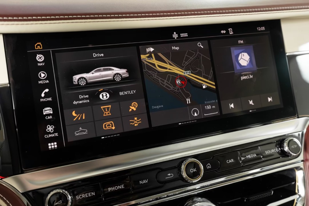 Bentley Flying Spur Azure - foto 20