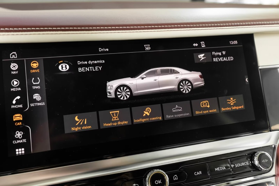 Bentley Flying Spur Azure - foto 21